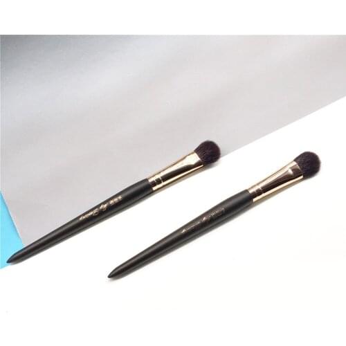MyDestiny 034 All-Over Shadow Brush - Large Head Base Eyeshadow Nose Shading Brush - Beauty Makeup Blender Tool
