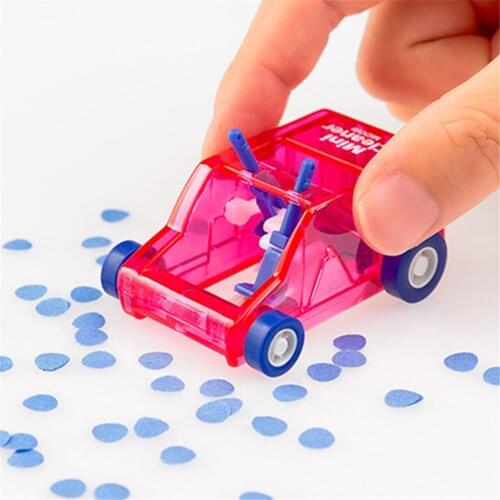 Cute Mini Car Design Dust Cleaning Table Trolley Keyboard Desktop Dust Cleaner Pencil Eraser Dust Confetti Sweeper Kids Toys