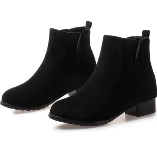 Big Size Simple sleeve, low heel Chelsea boots, womens shoes in autumn and winter fashion