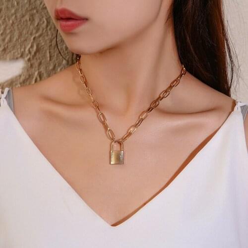 Install Ornament Simple Lock Necklace Female Punk Style Metal Lock Necklace Street Hip-hop Ornament