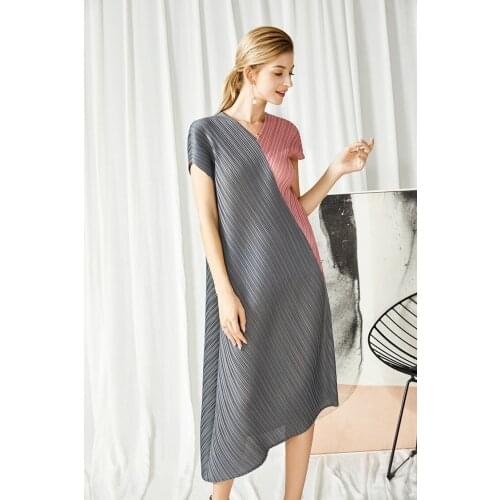HOT SELLING Miyake Fold patchwork v-neck short sleeve fashion pleated irregular dress IN STOCK