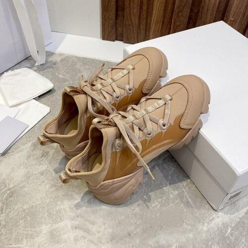 2021 European And American New Daddy Shoes Womens Leather Lace-Up Round Toe Thick Bottom Increased Sneakers Women