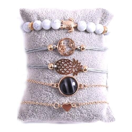 2020 new online factory direct sales Pineapple turtle pine stone bracelet love map hand decoration five-piece set bead bracelet