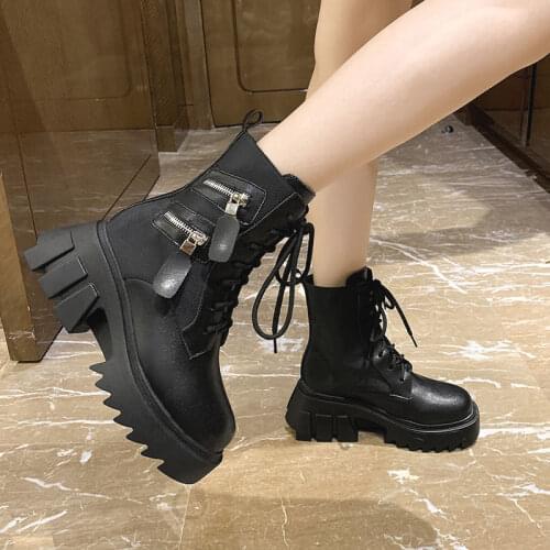 Apanzu Women's Boots