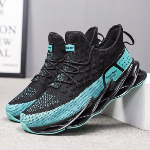 Men Vulcanize Casual Shoes Sneakers Mens Breathable No-slip Men 2021 Male Air Mesh Lace Up Wear-resistant Shoes Tenis Masculino