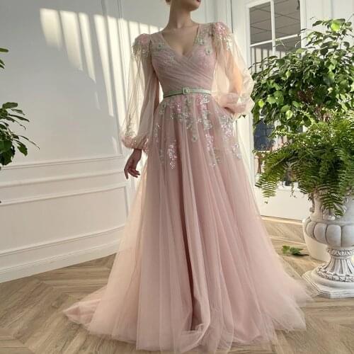 2021 Elegant Tulle A Line Prom Dresses Appliques Long Lantern Sleeves Sash Sweep Train Party Gowns Customize