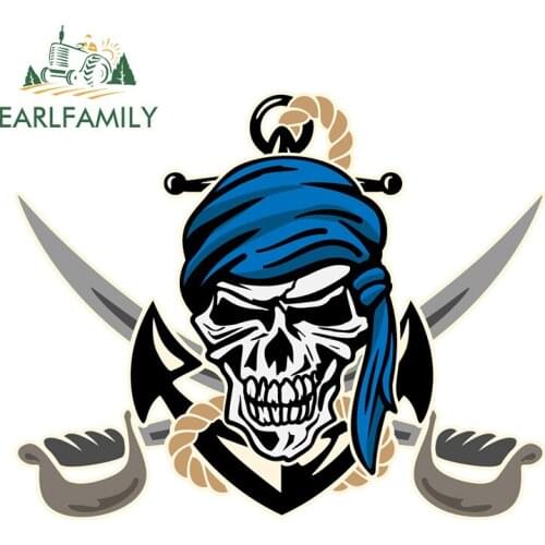 EARLFAMILY 13cm x 10.4cm For Pirate Bandana Jolly Roger Skull Car Windows Decal Auto Car Assessoires Stickers Sunscreen Decor