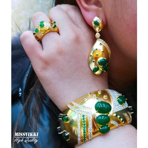 New Trendy Dubai Style Luxury Wide Bangle Earrings Ring Jewelry Set for Noble Women Bridal Wedding Party Show High Quality