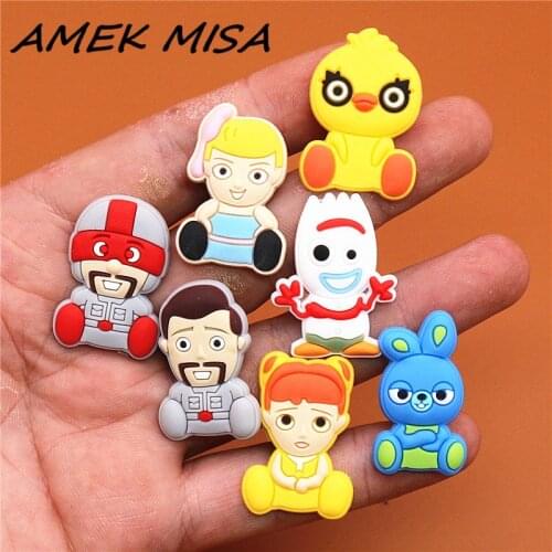 7pcs/set Cartoon Shoe Charms Accessories Decorations Girl/Snowman/Chicken PVC Croc jibz Buckle for Kids Party Xmas Gifts U184