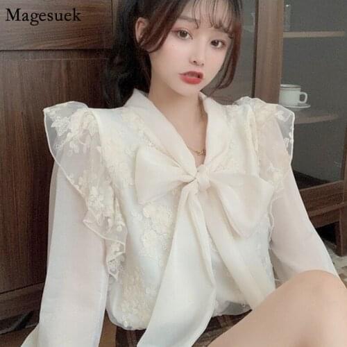 Spring Casual Lace Stitched Chiffon Womens Blouse Puff Sleeve Elegant Blouses For Women Bow Floral White Shirt Tops Lady 13506
