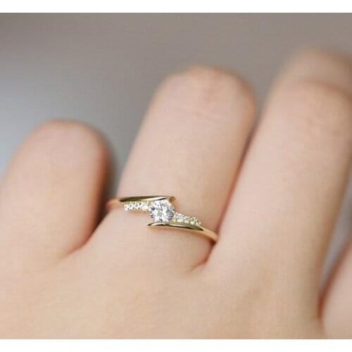 Double Fair Simple Fashion Finger Rings For Women Inlaid Cubic Zircon Ring Light Yellow Gold Color 2019 New Jewelry KBR103