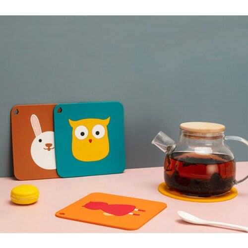 1 Pcs Silicone Dining Table Placemat Coaster Bowl Pad Home Kitchen Accessories Mat Cup Bar Mug Cartoon Animal Insulation Pads
