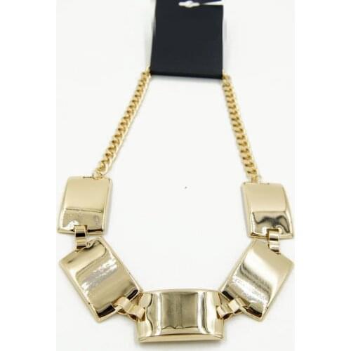 Versatile Fashion Exaggerated Temperament Simple Metal Texture Polished Face Necklace Lady Beautiful Net Red Goddess Accessories