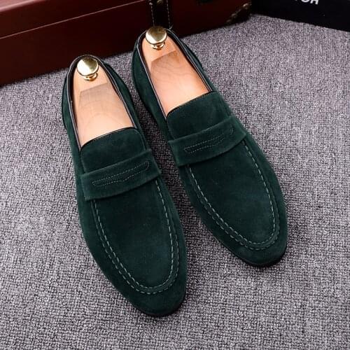 QWEDF Brand New 2019 Black Men Loafers Shoes Luxury Slip-on Moccasins Casual Men Shoes Suede Leather Mens Flats Shoes SY-32