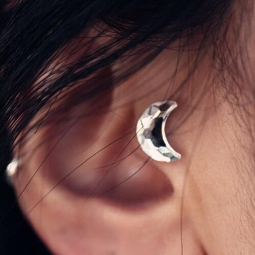 Tiny Crescent Piercing Tragus 8mm Earring For Women 2021 Titanium Steel Screw Piercing Stud Moon Mid Low Flat Earring Bjoux