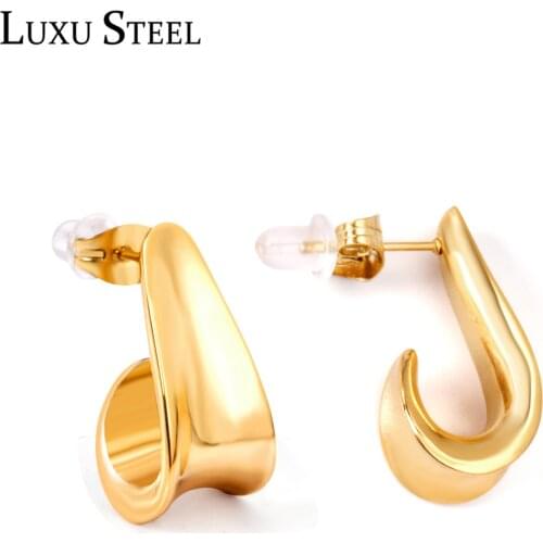 LUXUSTEEL New Stainless Steel Gold Stud Earring Fashion Jewelry Wholesale Party Letter J Shap Earring Fashion Jewelry Wedding