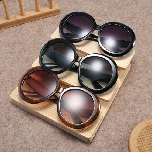 Fashion Oversize Sunglasses Women Round Sun Glasses Vintage Trendy Shades for Lady Oculos De Sol for Travelling Fishing 5801DF