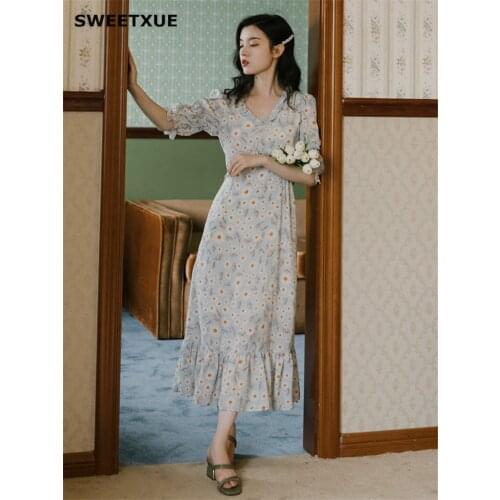 SWEETXUE Retro V-neck Small Daisy Floral Long Dress Temperament Half-sleeve High Waist Womens CasualVacation Fishtail Dresses