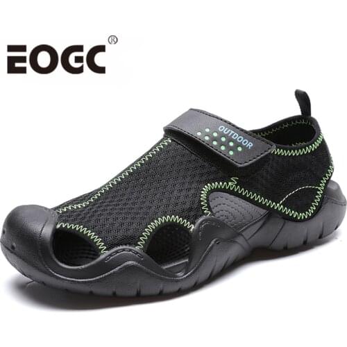 Breathable Mesh Men sandals Outdoor Summer Men Sneakers shoes Plastic Men Casual shoes Summer Beach Shoes Water Shoes