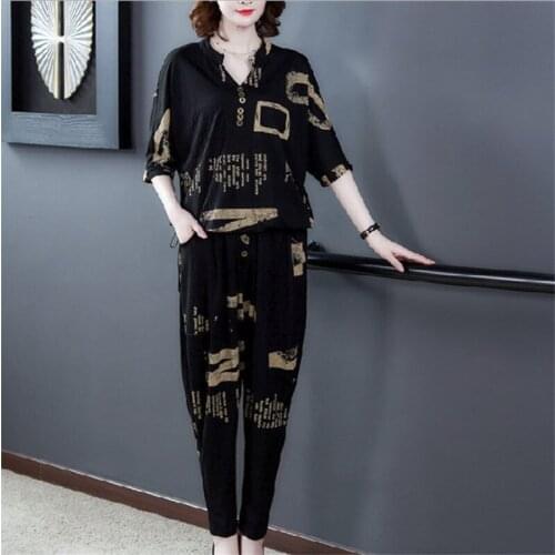 Sets for women summer 2020 New Fashion Casual Two-piece Set Female short sleeve top Harem pants suit mom V-neck print loose