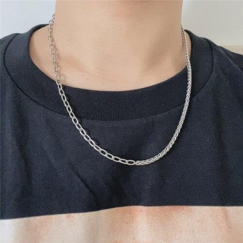 Fashion stitching O word titanium steel stainless steel necklace simple and popular men and women chain hot sale