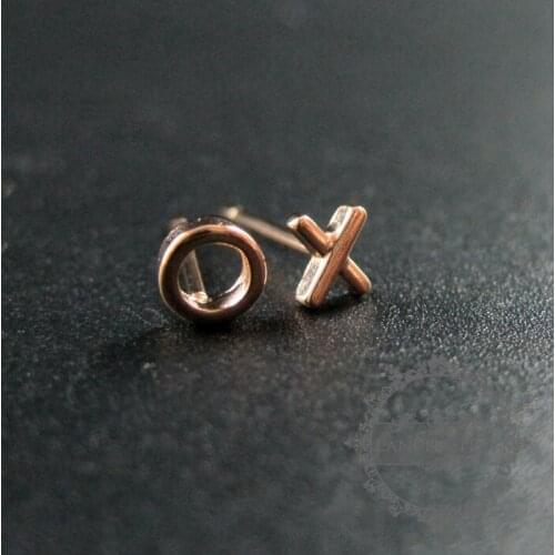 4mm X O solid 925 sterling silver earrings stud 1703025