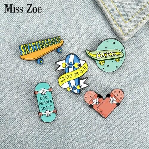 Skate or Die Enamel Pin Custom Fun Sports Love Skating Brooches Bag Lapel Pin Cartoon Badge Jewelry Gift for Kids Friends