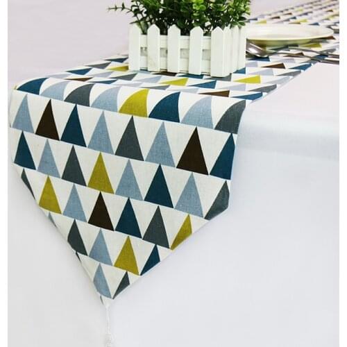 Christmas Decoration Linen Printed Table Flag Table Runner Xmas Tree Tassel Tablecloth Placemat Hotel Home Festival Decoration