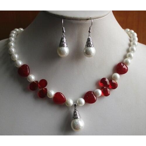 Pearl jewelry set! Wholesale beautiful 8mm white pearl and red jades necklace 14mm pearl earring and pendant jewelry set