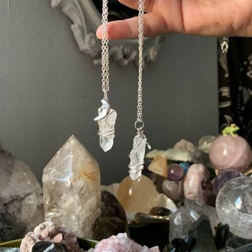 1pcs Simple Moon Face Quartz Necklace