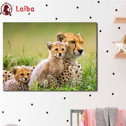 Baby Cheetah Cute Animal Full square round diamond painting full diamond embroidery 5D rhinestone mosaic diamond inlaid puzzle