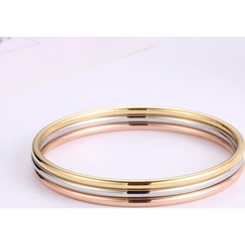 316L Stainless Steel 2MM Width Titanium Steel Classic Fashion Three-color Ladies Bracelet