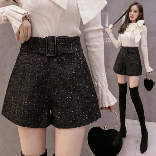 2020 New Autumn Winter Black Tweed Womens Shorts Sashes High Waist Wide Leg Shorts Female Elegant Plaid Thick Short Trousers