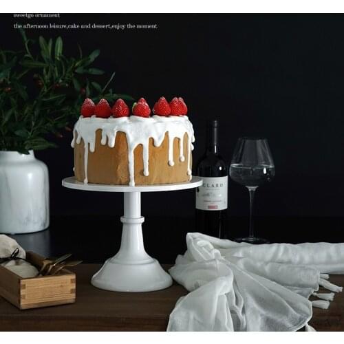 European-Style High-Leg Cake Plate Sweet Honey 8-Inch Dim Sum Plate Wedding Props Dessert Table Decoration Iron Cake Stand