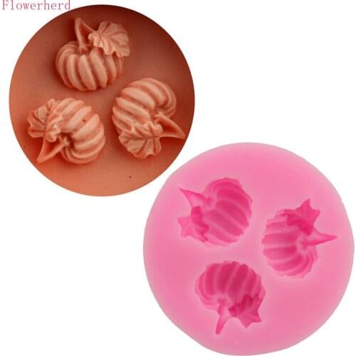 3-hole Leaf Pumpkin Cake Mold DIY Silicone Mold Fondant Baking Tool Ice Lattice Mold Handmade Soap Mold Chocolate Mold Baking