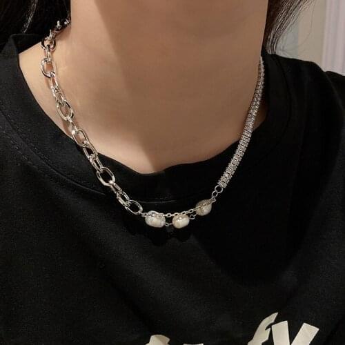 VSnow Unique Design Cubic Zircon Pearl Asymmetric Chokers Necklace for Women Chunky Chain Pendant Necklace Jewelry Accessories