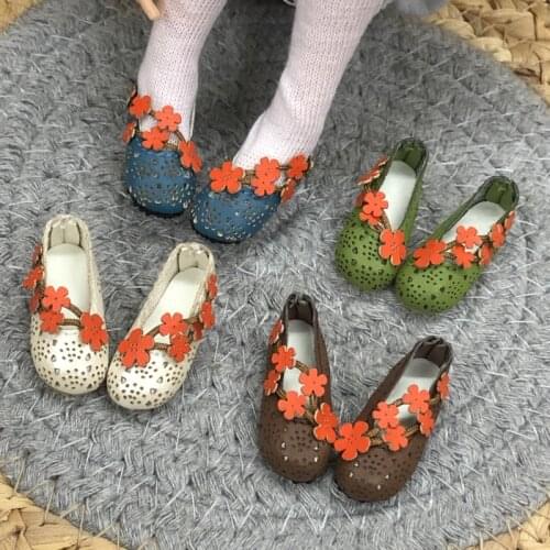 The Blythes Doll Shoes fit in a stylish versatile 1/6 size vintage Sansi floret shoe with pearls white blue green and brown