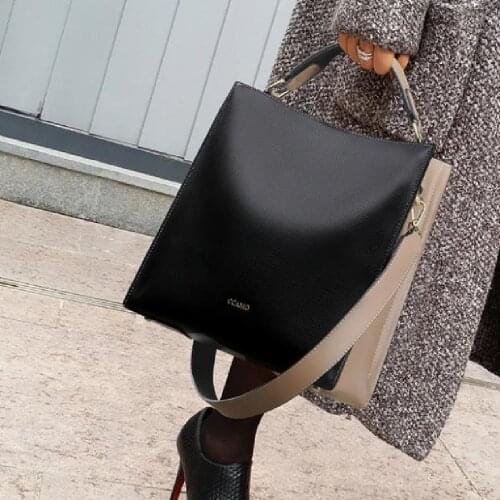 Womens bag 2021 new fashion small square bags versatile large capacity handbag contrast color simple shoulder cross-body bag