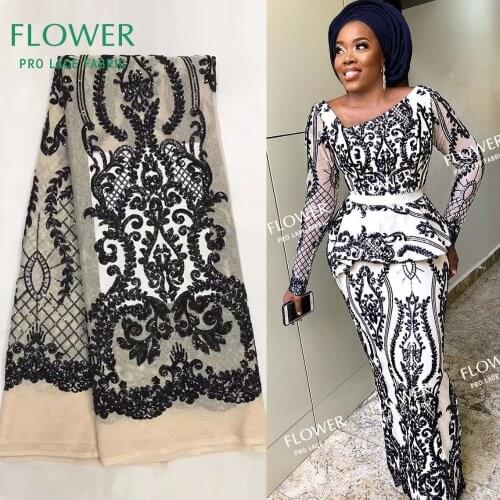 2020 Unique Design Sequins Lace Fabric In Black African Embroidery Wedding Lace For Noble Lady 2018 Latest Guipure Net Material