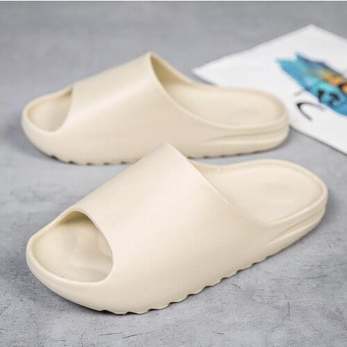 Summer Men Women Slippers Outdoor Massage Clogs Garden Shoes Beach Sandals Flip Flops Indoor Home Slides Bathroom Footwear Mules