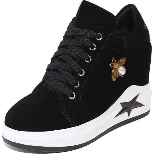 2018 spring sports recreational shoe size increase in female code 32-40 leather with single shoes 18315