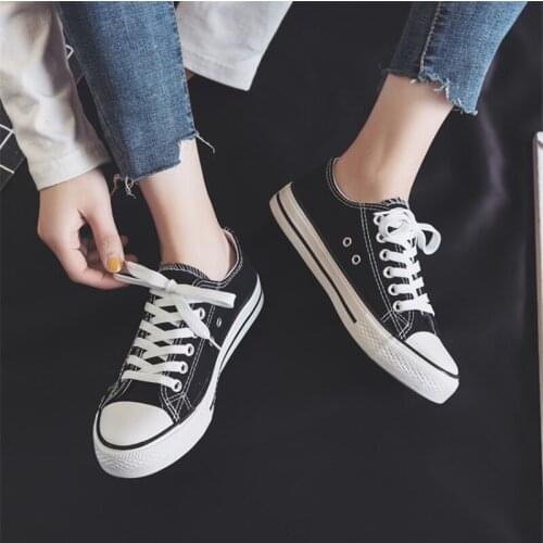 2021 Spring Women Canvas Shoes Sneakers Lace-up Shoes Women Men Vulcanize Shoes Flats Casual Walking Shoes Plus Size 35-44