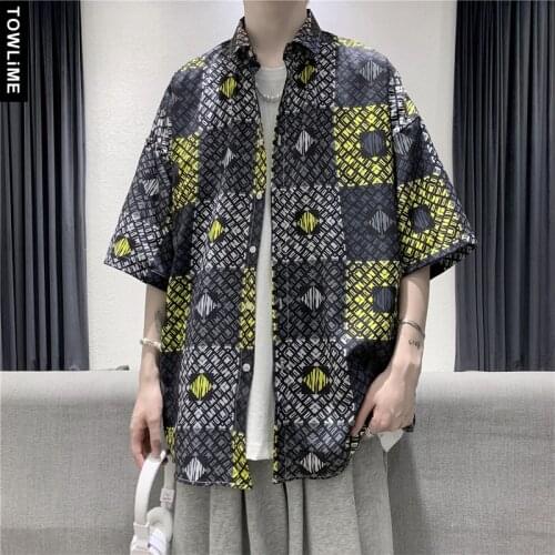 Harajuku Men Colorblock Plaid Casual Short Sleeve Shirt Tops Streetwear Man Oversized Blouse 2021 Fashion Male Shirt Clothing