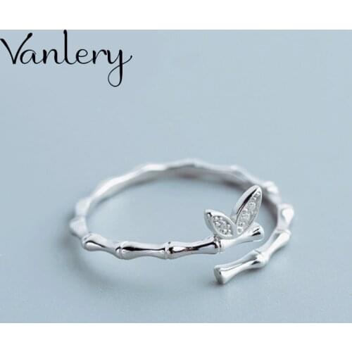 New Arrivals Charming Crystal Leaf Ring for Women Boho Knuckle Party Rings Gothic Punk Jewelry Gifts for Girls 2021