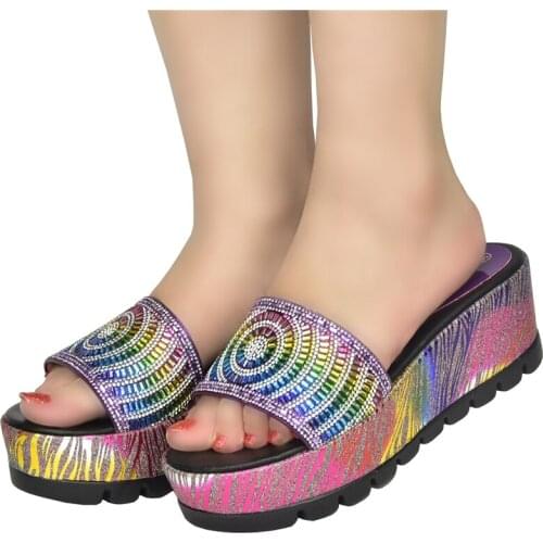Latest Design Platform Wedges Slippers Women Sandals 2021 New Fashion Heels Shoes Decorated with Rhinestone Nigerian Party Pumps