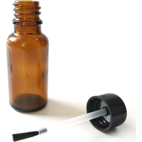 Anti-UV Glass Bottle with Brush Lacquer Resin Liquid Material Storage Bottle Lightproof Bottle Capacity 20ML