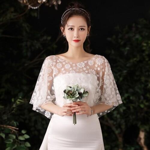 Women Bolero Wedding Cape Applique Lace Tulle Elegant Vintage Bridal Cape Shawl Evening Prom Dress Wrap Accessoires Mariage