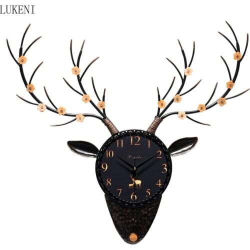 Nordic Deer Head Clock Wall Clock Living Room Home Fashion Personality Wall Watch Modern Atmosphere Decoration Mute Clock