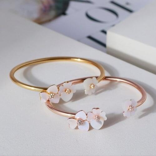 European and American simple shell flower cluster flowers small fresh girl heart fashion open bracelet girl