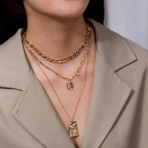 Women Roman Portrait Faux Pearl Design Multilayer Necklace Clavicle Pendant Jewelry